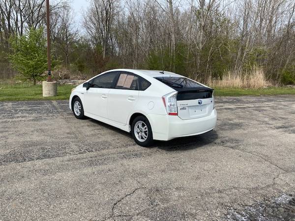 2010 Toyota Prius V - - by dealer - vehicle automotive for sale in Grand Blanc, MI – photo 7