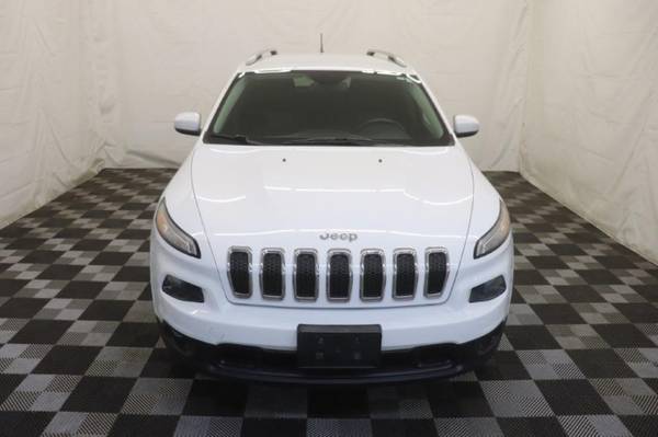 2014 JEEP CHEROKEE LATITUDE - - by dealer - vehicle for sale in Akron, OH – photo 2