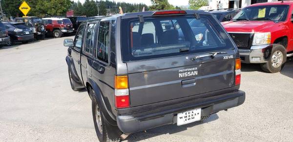 1995 Nissan Pathfinder Manual Transmission 4x4 Cheap! for sale in Post Falls, WA – photo 5