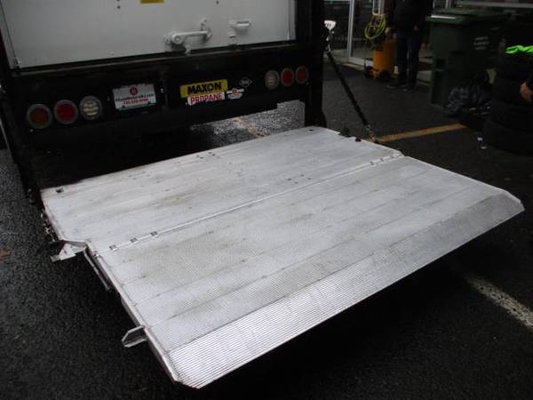 2014 Isuzu NPR 23 FOOT BOX TRUCK, GAS, 67K MILES - cars & trucks -... for sale in south amboy, VA – photo 7