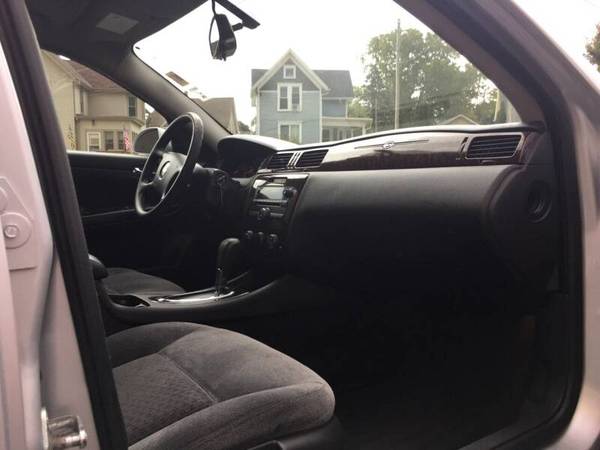2015 Chevrolet Impala Limited LS Fleet 4dr Sedan - cars & trucks -... for sale in WATERTOWN, IL – photo 5