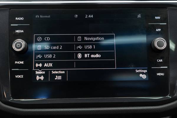 2020 Volkswagen Tiguan 2 0T SEL 4MOTION Platin for sale in Gaithersburg, District Of Columbia – photo 22