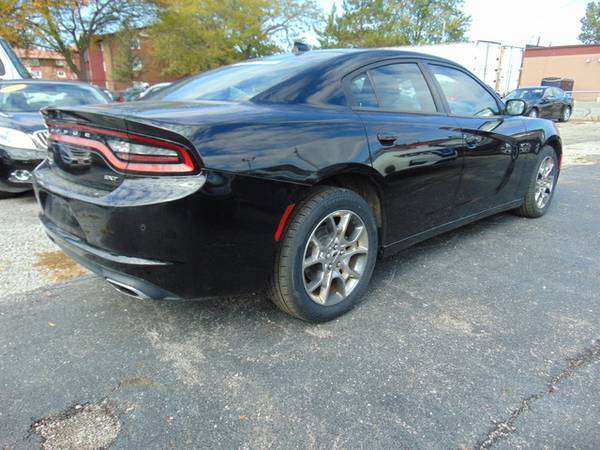 2016 Dodge Charger SXT - cars & trucks - by dealer - vehicle... for sale in Highland, IL – photo 16