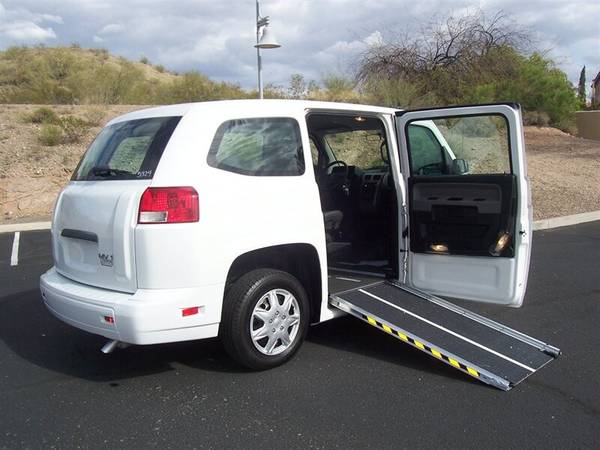 2014 Mobility Ventures MV-1 SE Wheelchair Handicap Mobility Van for sale in Phoenix, OR – photo 3