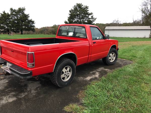 1991 Chevy S10 4x4 - cars & trucks - by owner - vehicle automotive... for sale in Russell Springs, KY – photo 3