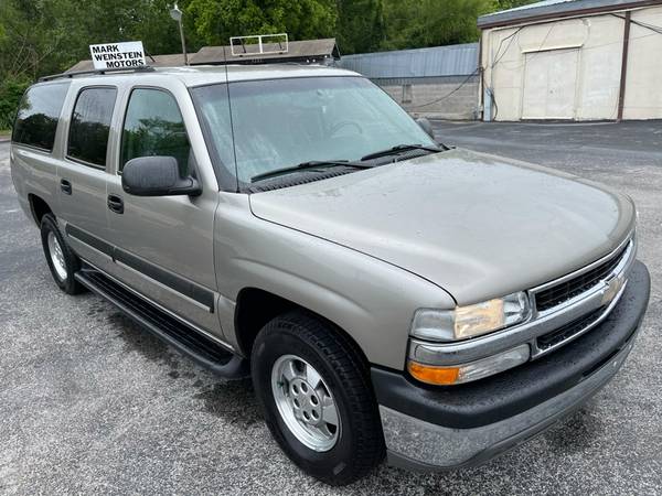 LIKE NEW! 2003 Chevrolet Suburban 1500 LS RWD low miles ONE OWNER! for sale in Austin, TX – photo 6