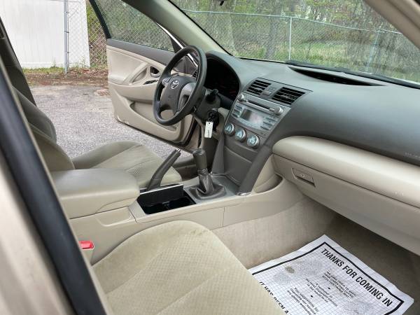 2008 TOYOTA CAMRY MANUAL - - by dealer - vehicle for sale in Salem, MA – photo 10