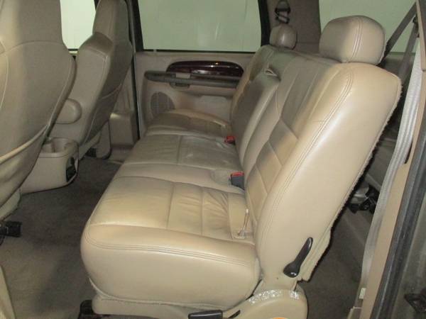 2004 Ford Excursion 137 - cars & trucks - by dealer - vehicle... for sale in Wadena, MN – photo 8