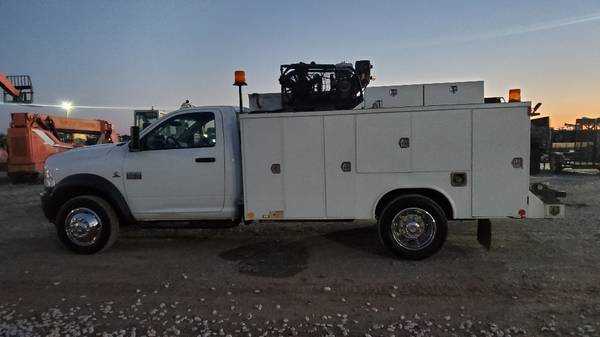 2012 Dodge 5500 4wd 11ft Mechanics Truck Welder Air Comp. Lube reels... for sale in south dakota, SD – photo 9