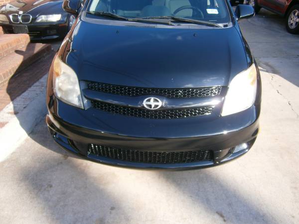 1 owner 2007 scion xa 5speed stick shift loaded (248Khwy miles sharp## for sale in Riverdale, GA – photo 2