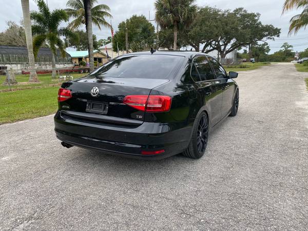 2015 Volkswagen jetta**JUST ARRIVED**CLEAN CONDITION** - cars &... for sale in Vero Beach, FL – photo 4
