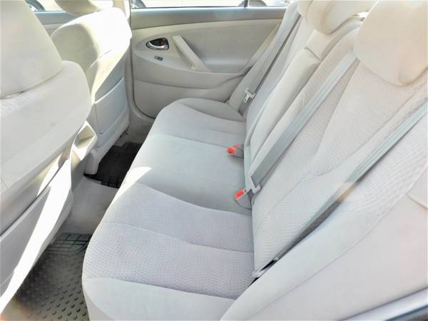 2011 Toyota Camry LE *ONLY 90K! 33 MPG!* CALL/TEXT! - cars & trucks... for sale in Portland, OR – photo 8