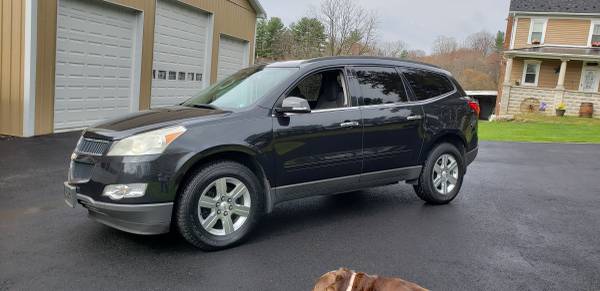 2010 Chevy Traverse LT AWD for sale in Kunkletown, PA – photo 2