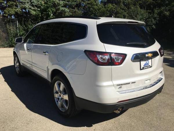 2017 CHEVROLET TRAVERSE...KBB SAYS $29,876...WE SAY $26,286 - cars &... for sale in Green Bay, WI – photo 9