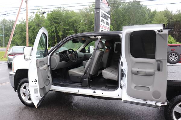 2013 Chevrolet Silverado 2500HD FLAT BED X-CAB DENALI WHEELS!! for sale in Plaistow, NH – photo 18