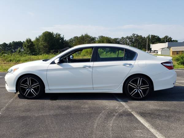 2017 Honda Accord Sport Special Edition sedan White for sale in Jonesboro, AR – photo 3