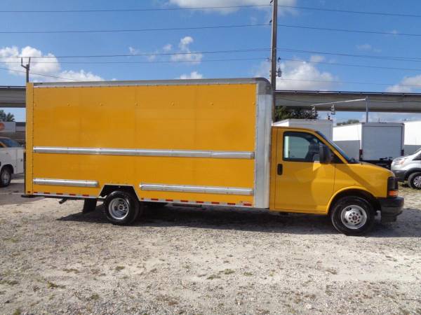 2017 Chevrolet Chevy Express Cutaway G3500 3500 DRW 16FT SUPREME BOX for sale in Hialeah, FL – photo 5