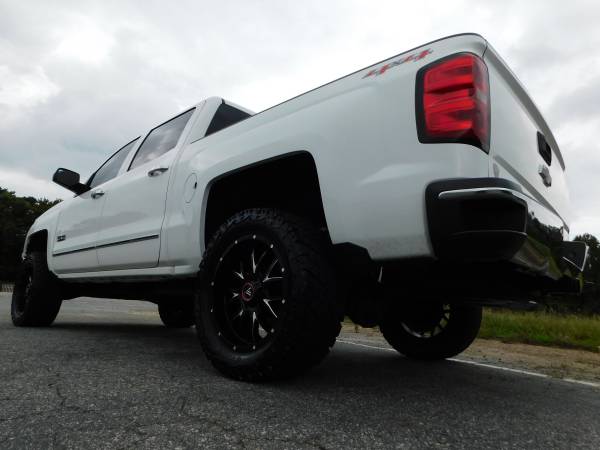 LIFTED 15 CHEVY SILVERADO 1500 LTZ CREW 4X4 20X10 NEW 33X12.50... for sale in KERNERSVILLE, NC – photo 7
