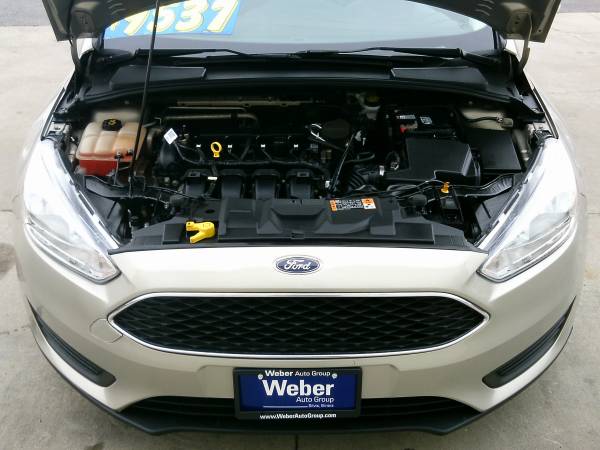 2016 Ford Focus SE-38k Miles! Runs and Drives Perfect! - cars &... for sale in Silvis, IA – photo 20