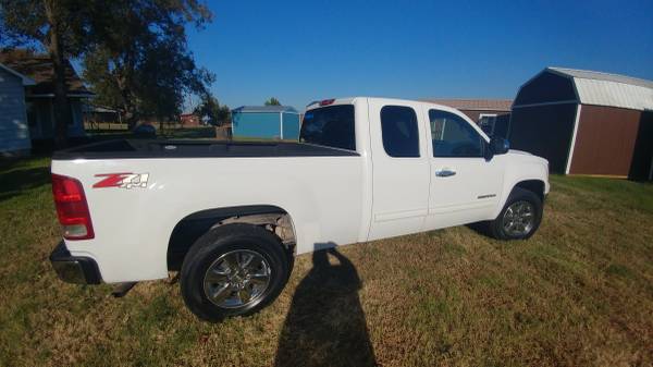 2012 GMC Sierra Extended Cab Z71 4X4 Pick-UP for sale in Sherman, TX – photo 2