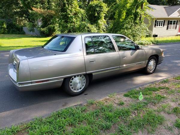 1996 Cadillac DeVille for sale in East Granby, MA – photo 10