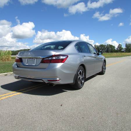 2017 HONDA ACCORD LX - - by dealer - vehicle for sale in BUCYRUS, OH – photo 4