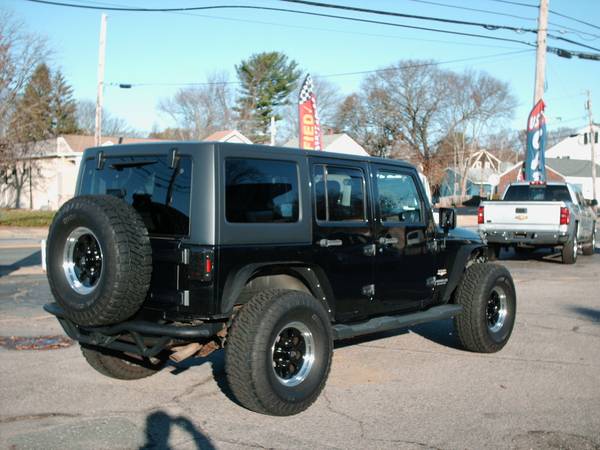 2012 Jeep Wrangler SAHARA 4-dr. - cars & trucks - by dealer -... for sale in Warwick, MA – photo 7