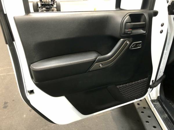 2018 *Jeep* *Wrangler JK Unlimited* Bright White Clearcoat - cars &... for sale in Johnstown , PA – photo 22