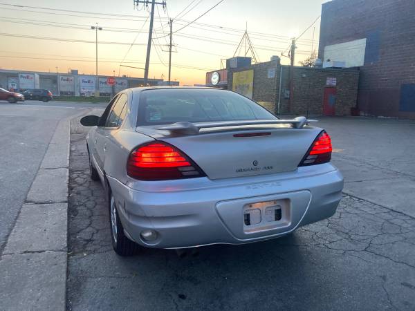 2004 PONTIAC GRAND AM CLEAN IN AND OUT DRIVES LIKE NEW - cars & for sale in Chicago, IL – photo 8
