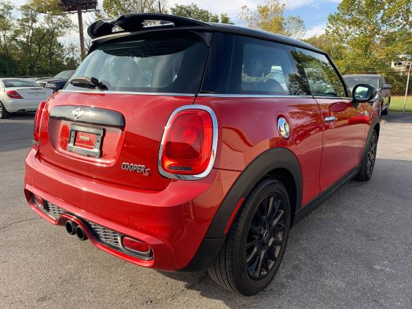 2015 MINI Hardtop Cooper S 53k miles Red 6-Speed Manual - cars & for sale in Jeffersonville, KY – photo 7