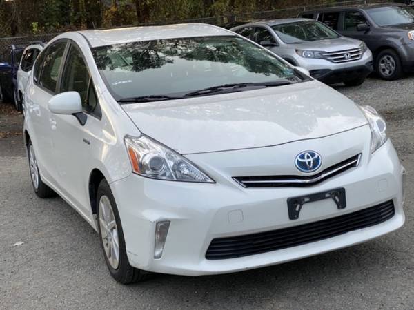 2012 Toyota Prius V Three - cars & trucks - by dealer - vehicle... for sale in Richmond , VA – photo 5