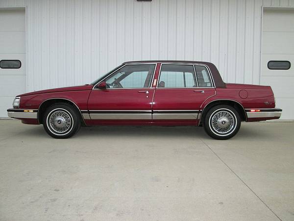1989 BUICK PARK AVENUE - - by dealer - vehicle for sale in Sioux City, IA – photo 2