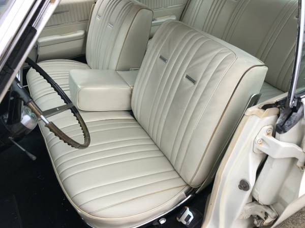 1967 Pontiac Bonneville White - - by dealer for sale in Johnstown , PA – photo 15