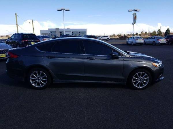 2017 Ford Fusion SE - - by dealer - vehicle automotive for sale in Idaho Falls, ID – photo 4