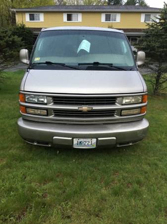 2001 chevy express for sale in Pascoag, RI – photo 2