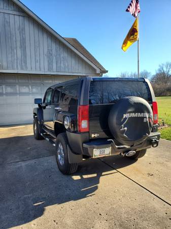 2006 H3 Hummer - cars & trucks - by owner - vehicle automotive sale for sale in Indianapolis, IN – photo 4