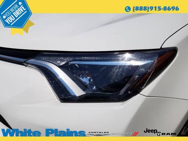 2018 Toyota RAV4 - *GUARANTEED CREDIT APPROVAL!* for sale in White Plains, NY – photo 19