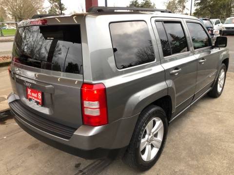 2014 Jeep Patriot Fwd! WARRANTY! - - by dealer for sale in Salem, OR – photo 2