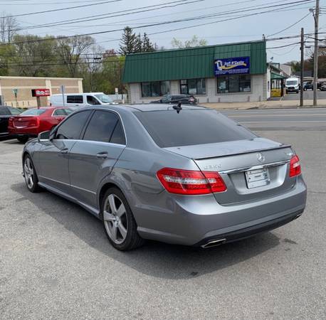 2011 Mercedes Benz E-350 4Matic - - by dealer for sale in Youngstown, OH – photo 5