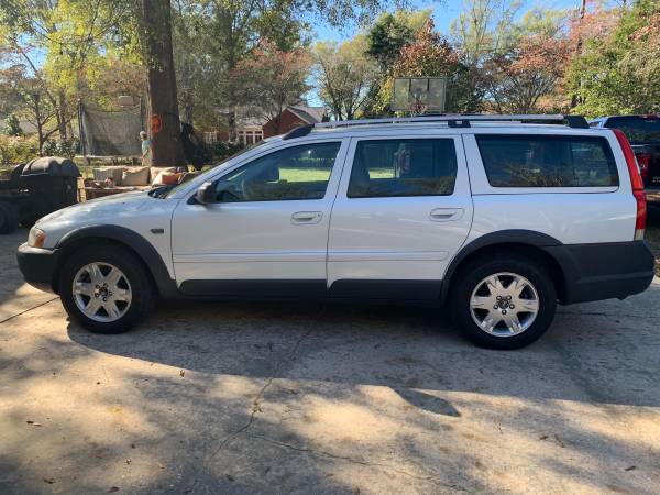 2005 Volvo For Sale - cars & trucks - by owner - vehicle automotive... for sale in Hartsville, SC