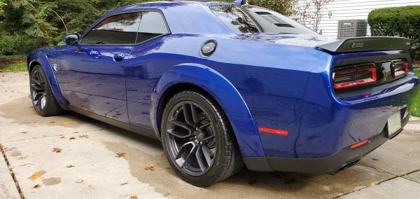 2018 Dodge Challenger Hellcat SRT Widebody Like New - cars & trucks... for sale in South Bend, IN – photo 17