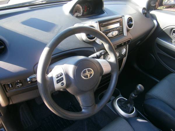 1 owner 2007 scion xa 5speed stick shift loaded (248Khwy miles sharp## for sale in Riverdale, GA – photo 5