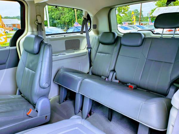 2008 CHRYSLER TOWN & COUNTRY TOURING *1-OWNER*⭐+FREE 6 MONTHS... for sale in Front Royal, District Of Columbia – photo 19