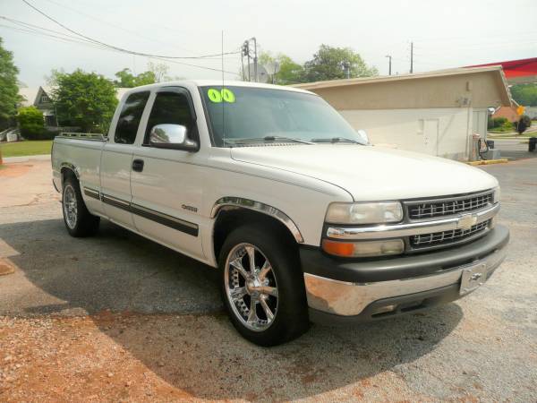2000 CHEVROLET SILVERADO 1500 LS EXT CAB - - by dealer for sale in Lavonia, GA – photo 3