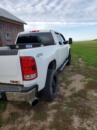 2007.5 GMC duramax for sale in Reedsville, WI – photo 7
