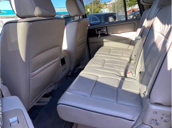 2007 Lincoln Navigator L Sport Utility 4D for sale in Daly City, CA – photo 11