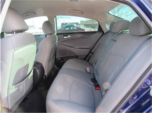 2014 Hyundai Sonata GLS Sedan 4D - APPROVED - - by for sale in Carson City, NV – photo 7
