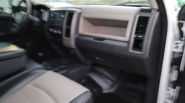 2011 Dodge 5500 4wd 6400lb Crane 11ft Mechanics Service Bed Liftgate for sale in Oklahoma City, OK – photo 15