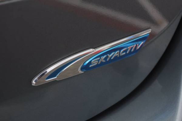 2012 Mazda Mazda3 i Touring SKU:C1677389 Hatchback - cars & trucks -... for sale in Renton, WA – photo 12