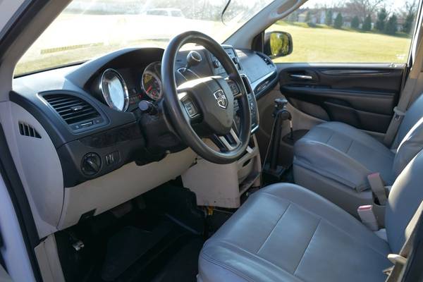 2014 Dodge Grand Caravan Braun Mobility Van - FREE WARRANTY... for sale in Crystal Lake, MN – photo 8